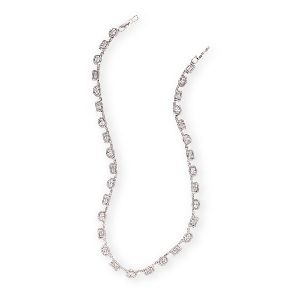 Jeromine White Rectangular Oval Necklace