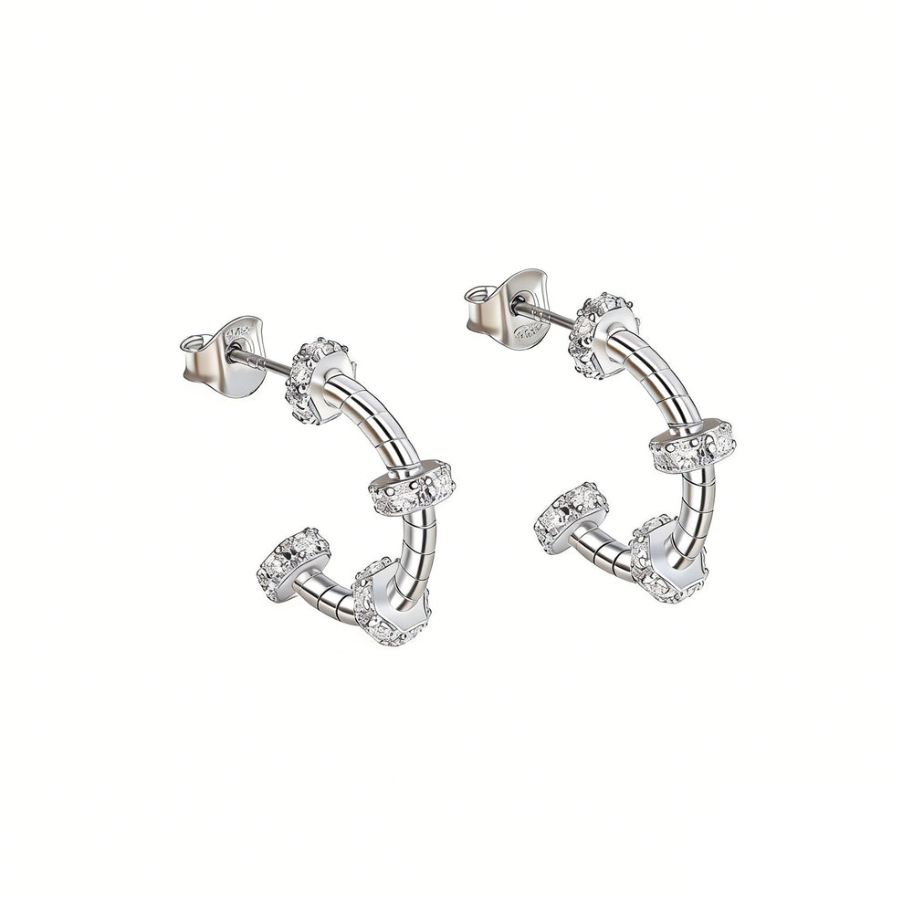 Lizéa White Twisted C Earrings