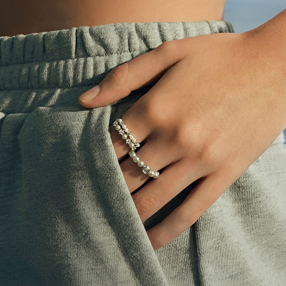 Maëline Gray Pearls Ring