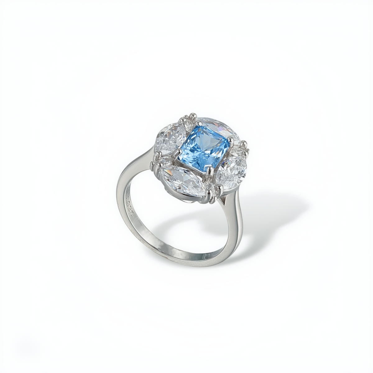 Marlène Blue Round Ring