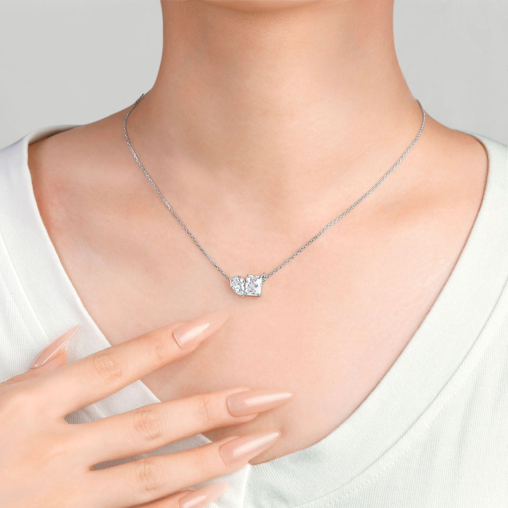 Mélusine White Teardrop Necklace