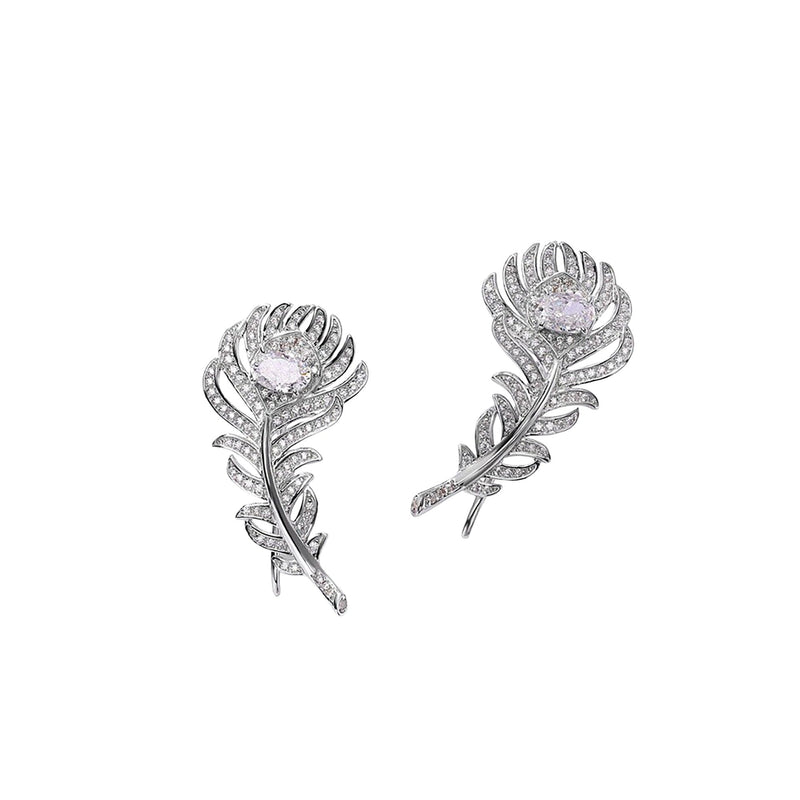 Naïs White Plume Earrings