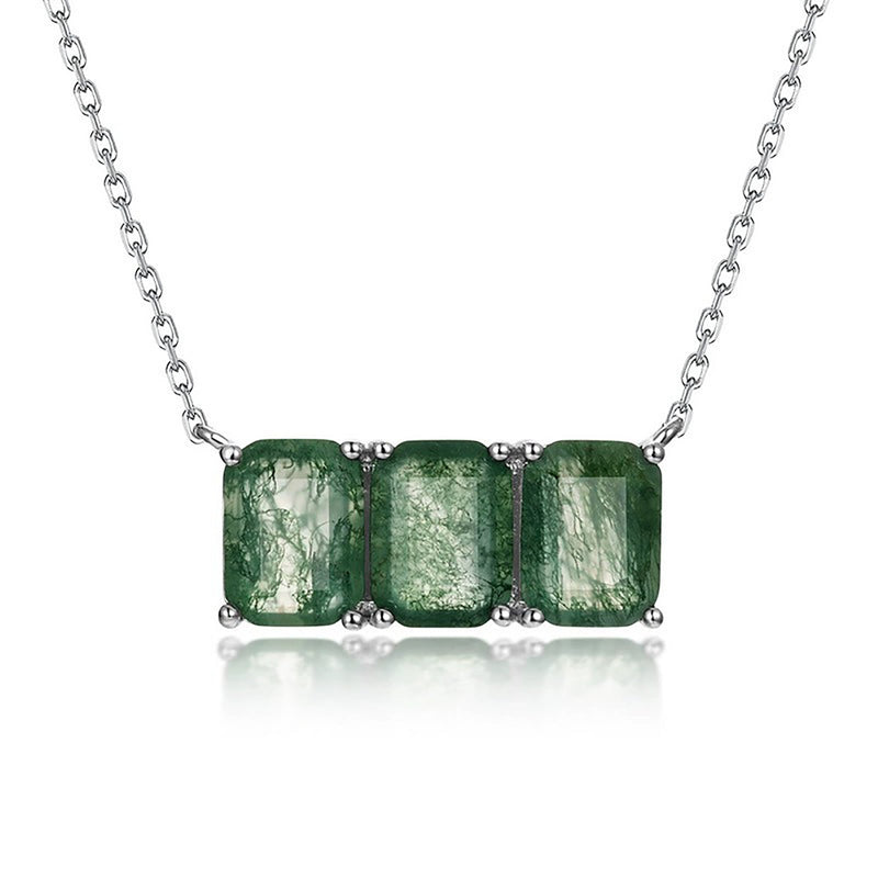 Noisette Green Moss Radiant Necklace