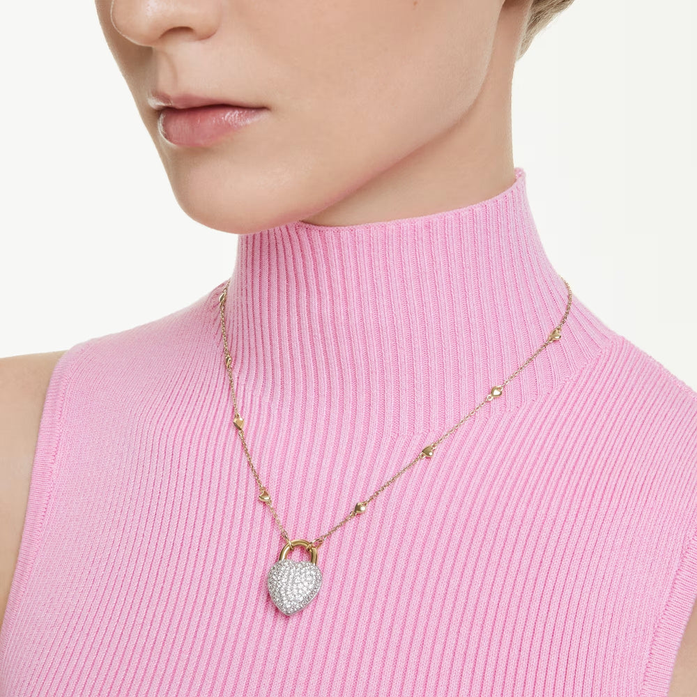 Ortrun White Heart Pearl Necklace
