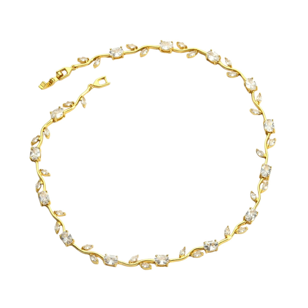 Ottilie Vine White Floral Necklace