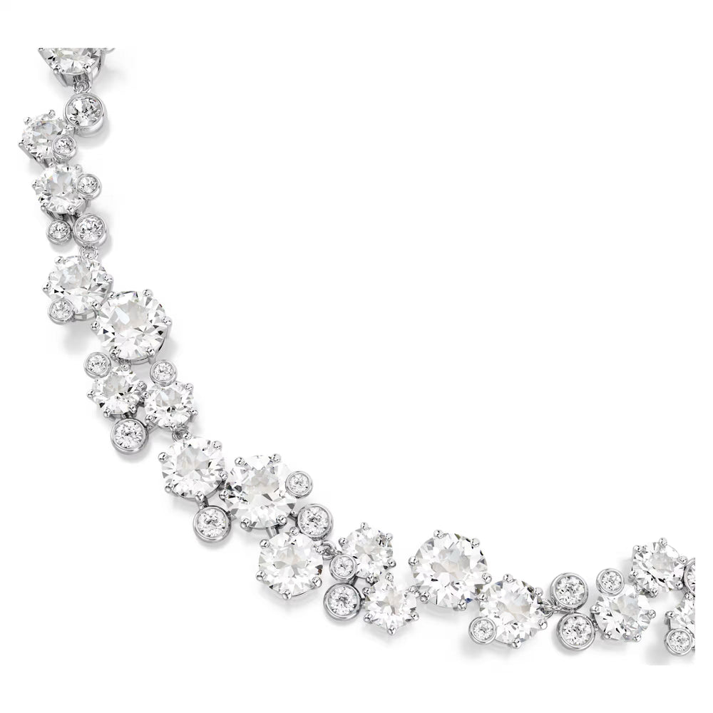 Pamela White Round Necklace