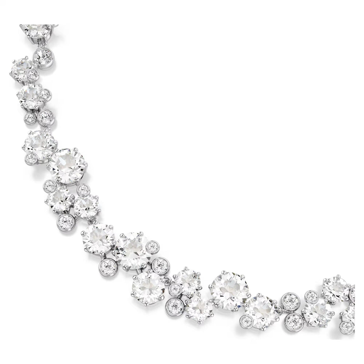 Pamela White Round Necklace