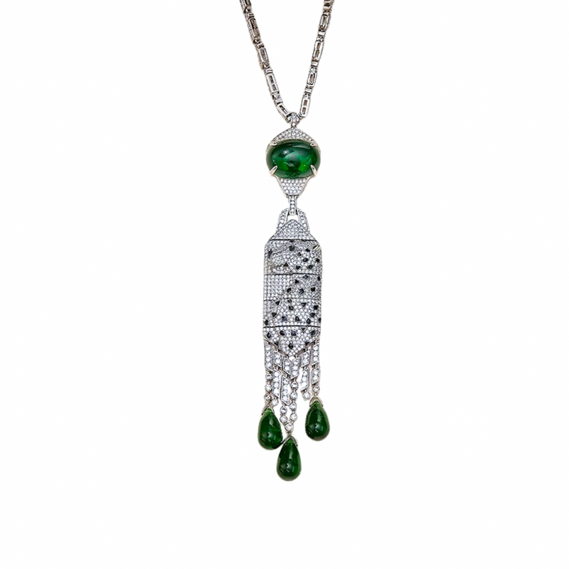 Radwina Oval Tassel Necklace