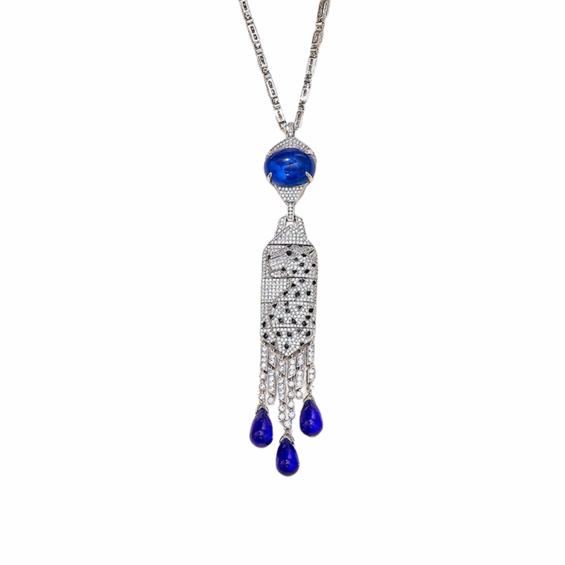 Radwina Oval Tassel Necklace