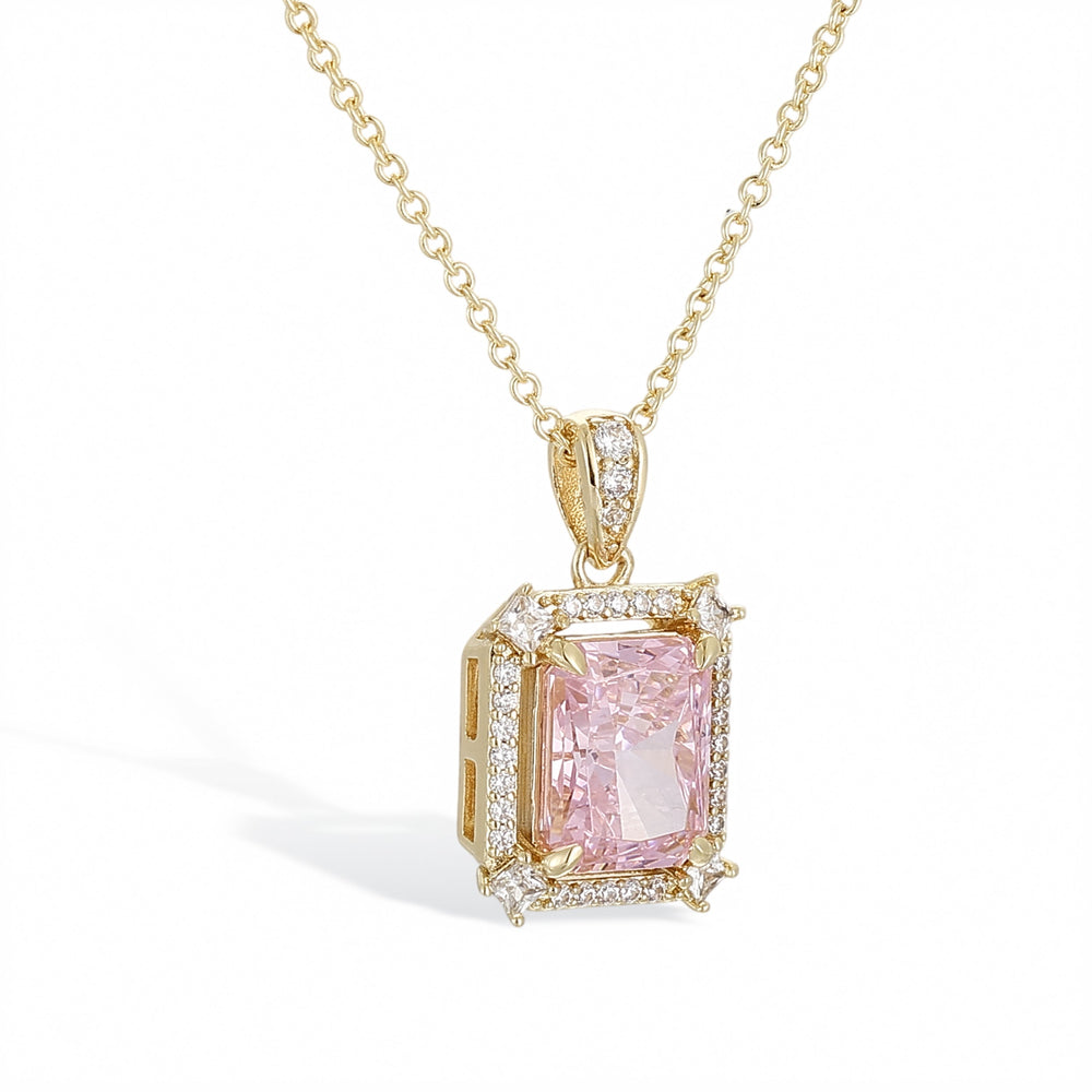 Renée Elegant 18K Gold Pink Necklace
