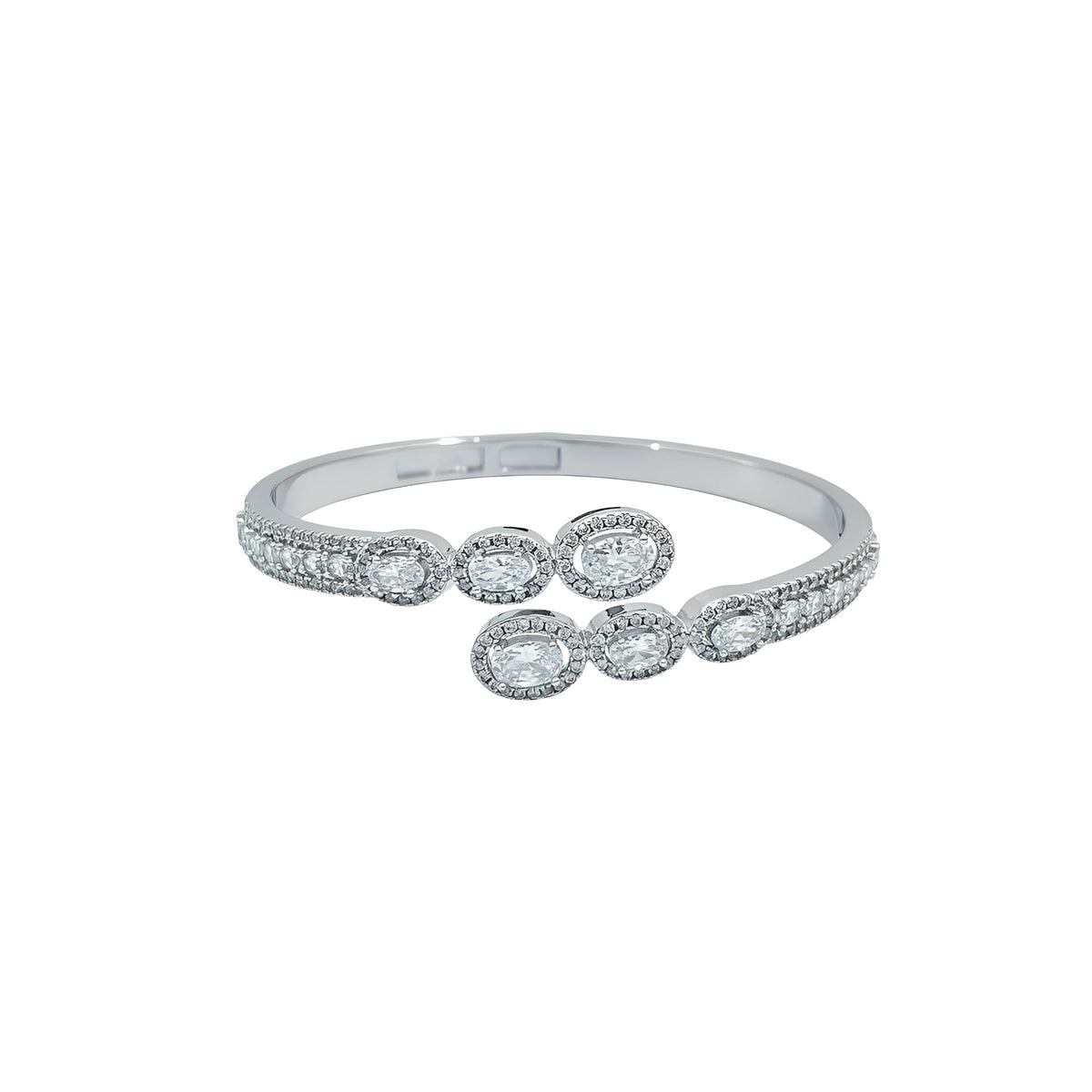 Roswitha Oval Open Bangle