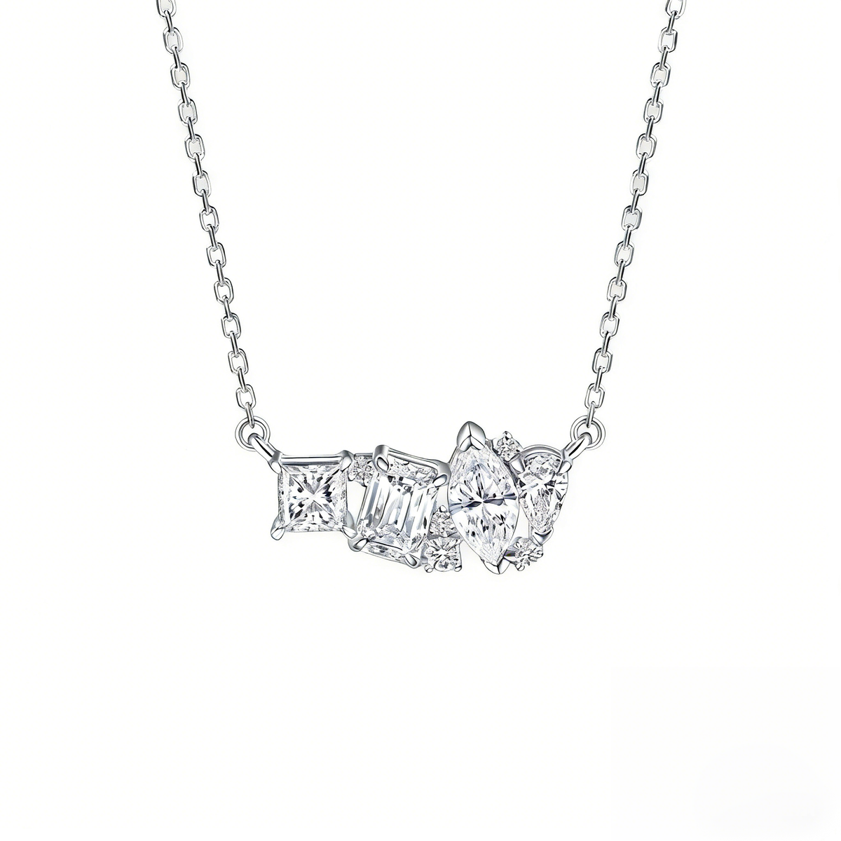 Roxelane White Necklace
