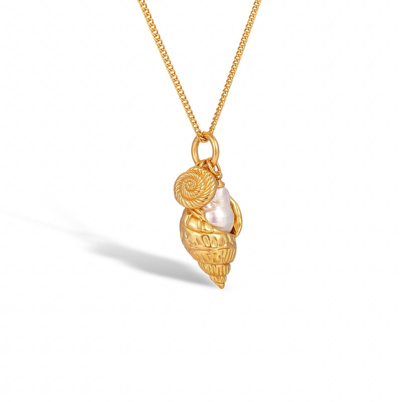 Sieglinde 14K Yellow Gold Sculpted Shell Peal Necklace
