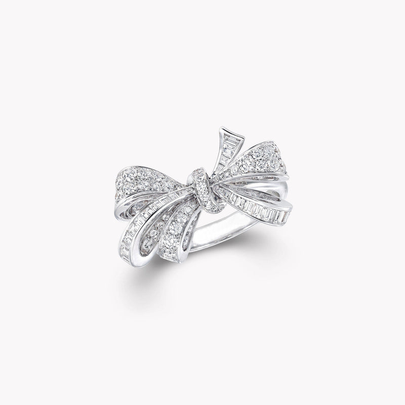 Stylisé White Butterfly Ring