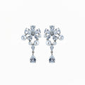 Symétrique White Snowflake Pearl Earrings