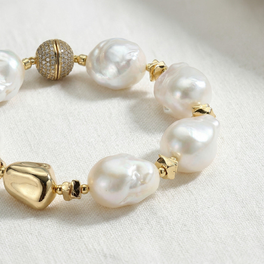 Témoin de bonheur Baroque Pearl Bracelet