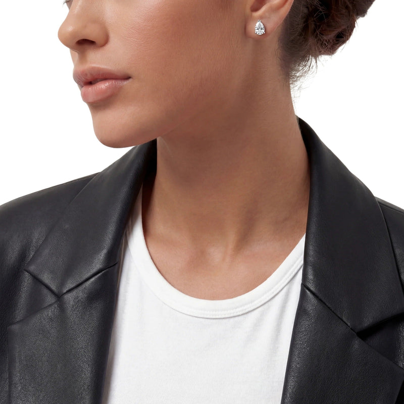 Theowina White Teardrop Stud Earrings