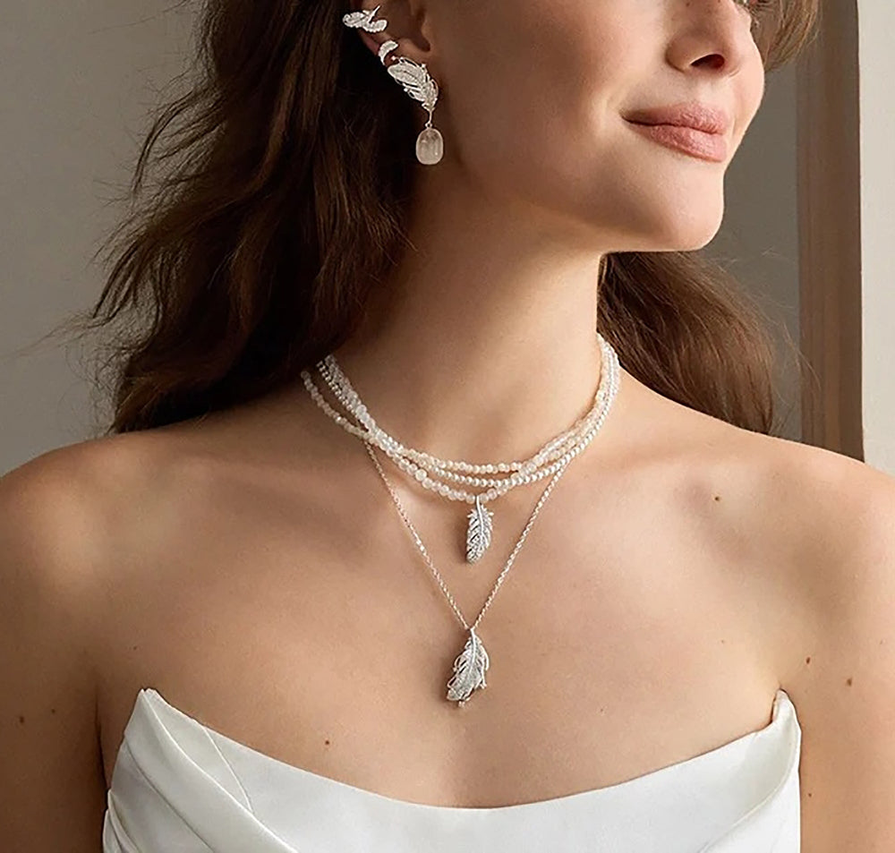Thérèse White Feather Crystal Earrings