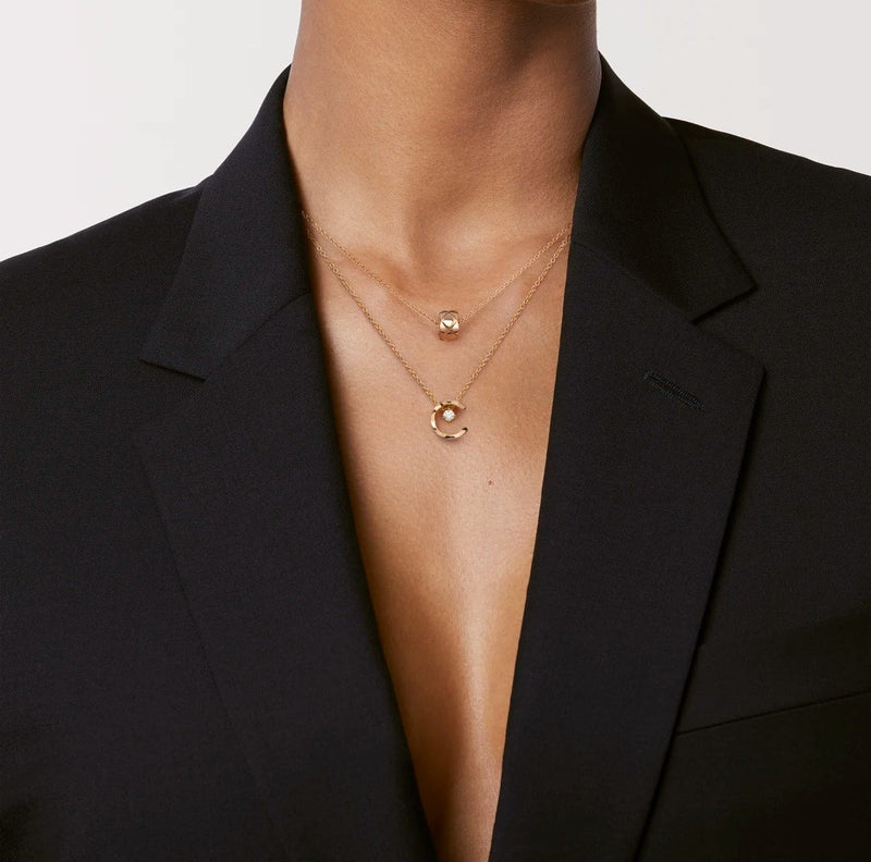Waldrun 18K Gold C Shape Quilted Necklace