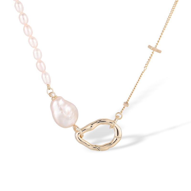Wiglind White Baroque Pearl Choker Neckalce