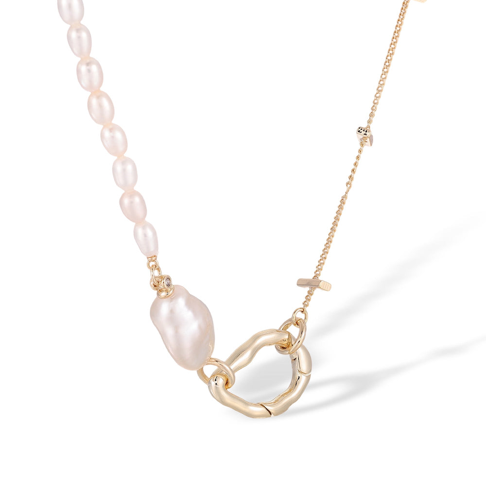 Wiglind White Baroque Pearl Choker Neckalce