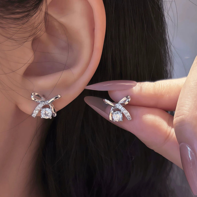 Wiltrud White Butterfly Bow Earrings