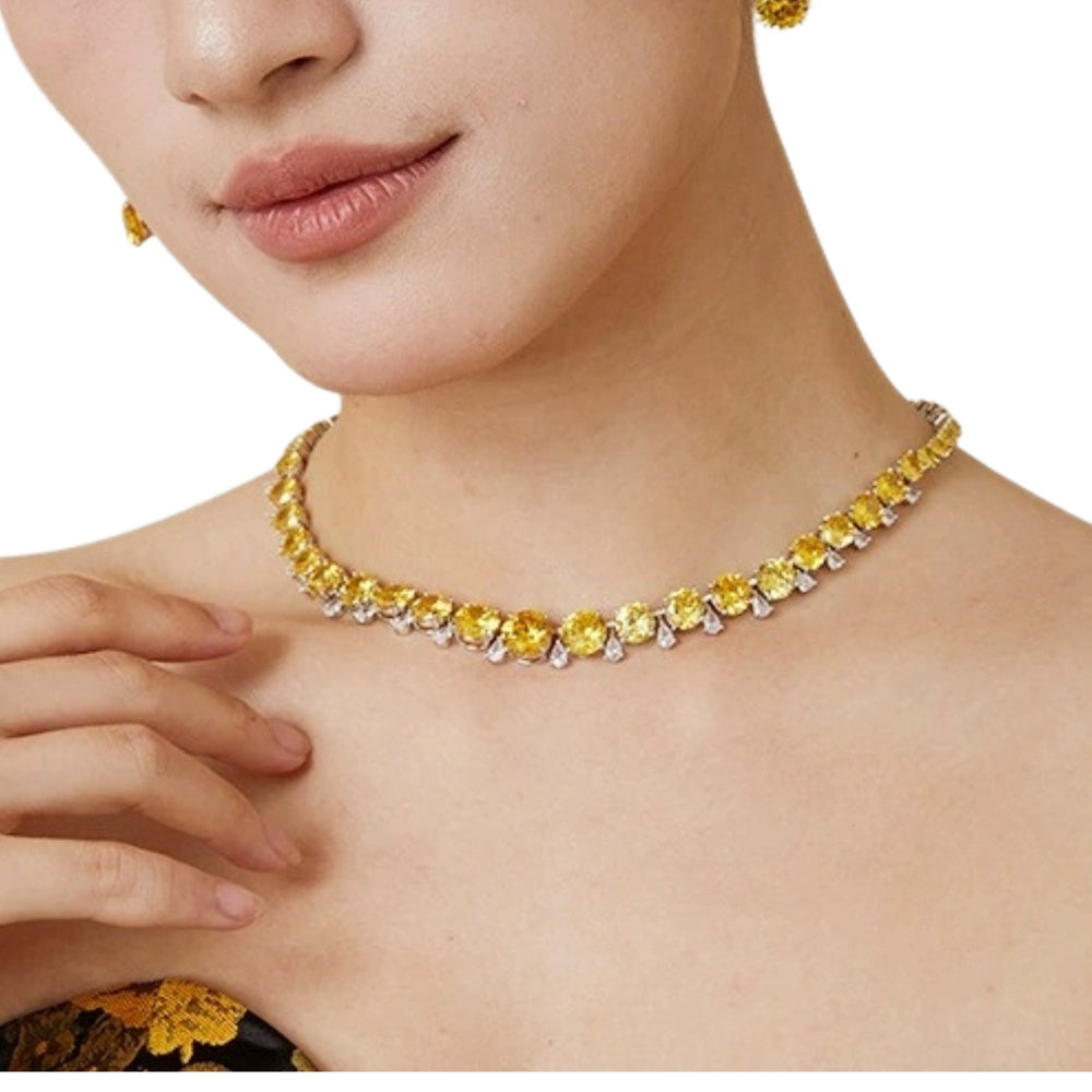 Ydralind Round Teardrop Choker Necklace