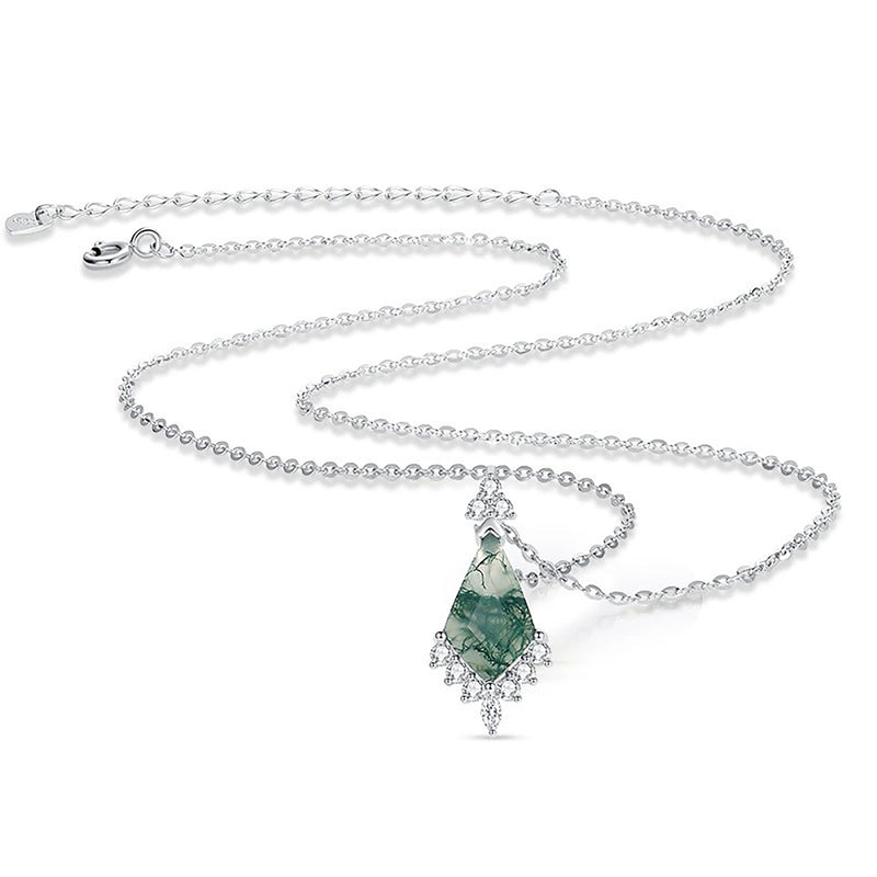 Zélie Green Moss Rhombus Necklace