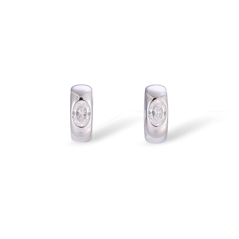 Zindl White Oval Earrings